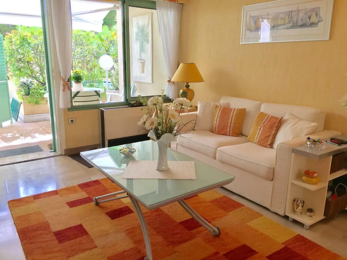 Joli studio cosy avec patio à VIllefranche sur mer Villefranche-sur-Mer